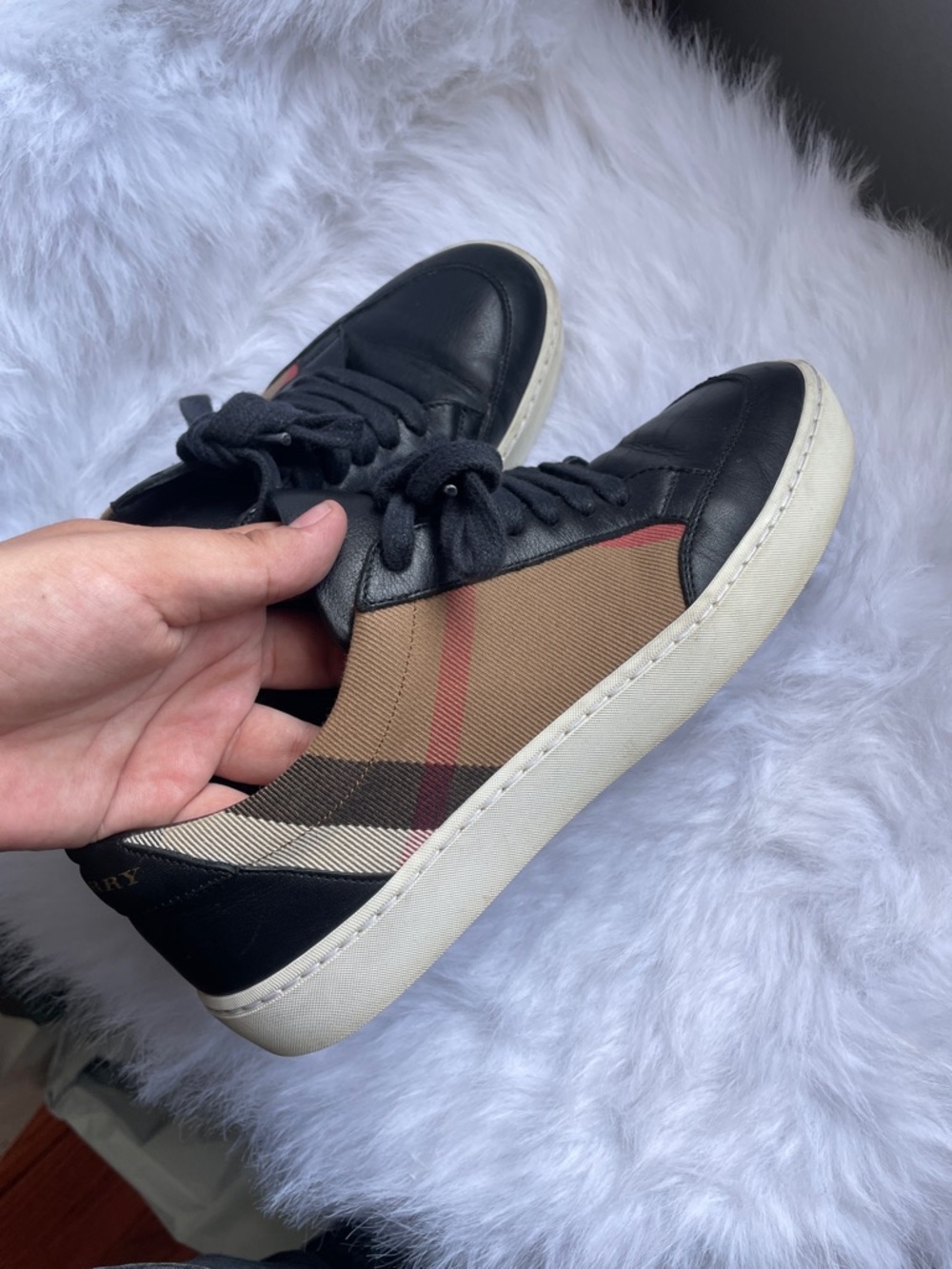 Burberry Black Leather Sneakers with Signature Check Panels - Picture 3 of 7